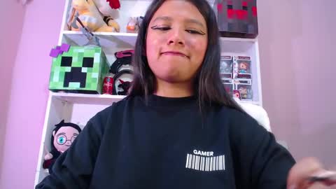 Im Evy online show from September 11, 6:31 pm