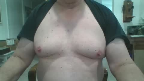 was excitablyguy hacked online show from December 6, 4:12 pm