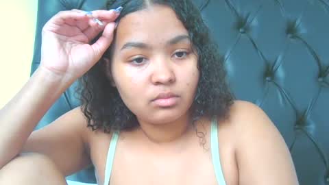 courtney online show from June 16, 8:07 am
