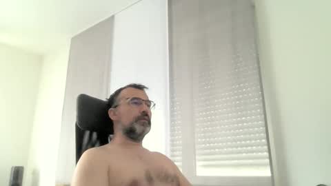 exhibit77 online show from April 15, 3:37 pm