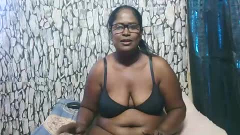 exotic_indian95 online show from January 17, 4:27 pm