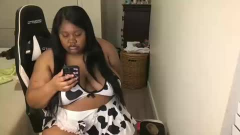 Miss Kitty online show from October 11, 5:01 am