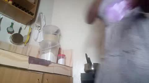 Nina online show from April 22, 10:22 am