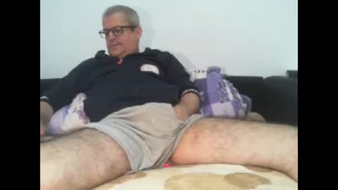 GEORGE online show from November 2, 6:35 am