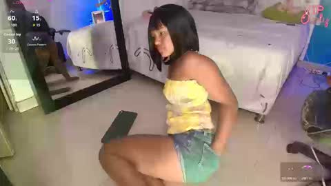 eylend_lisboa_ online show from March 10, 2:21 pm