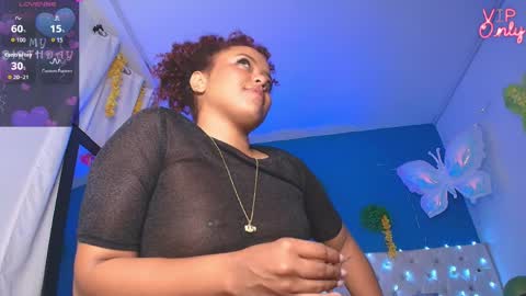 eylend_lisboa_ online show from March 28, 3:57 pm