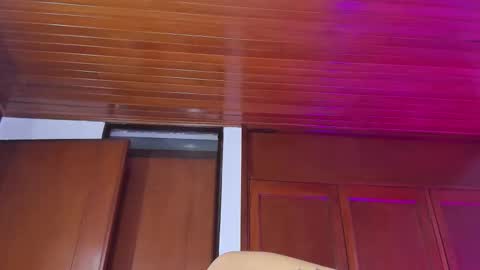 Emily online show from October 31, 11:27 pm