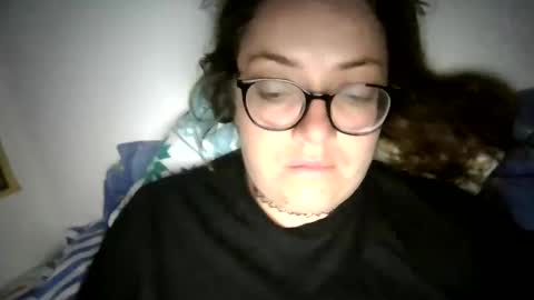 Aimee online show from May 13, 8:02 am