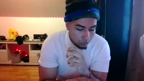 ezzteban935 online show from April 14, 11:30 pm