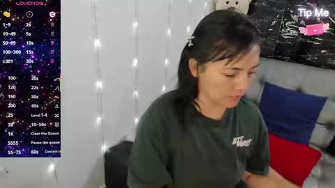 camila online show from November 29, 5:48 am