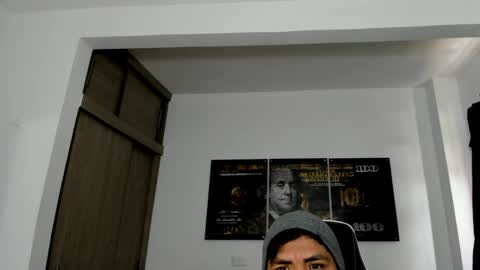 Fabian arango online show from April 20, 5:27 pm