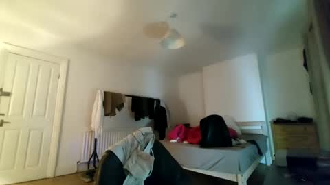 Fabri online show from March 3, 9:05 pm