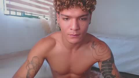 -  A N D E R online show from January 10, 6:38 pm