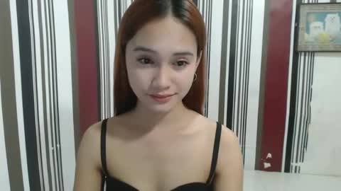 Snapshot of fabulous_cristy24 chatting on February 24, 4:47 pm fabulous_cristy24 online show from February 24, 4:47 pm