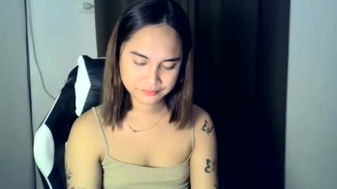 Snapshot of fabulous_cristy24 chatting on September 20, 10:29 am fabulous_cristy24 online show from September 20, 10:29 am