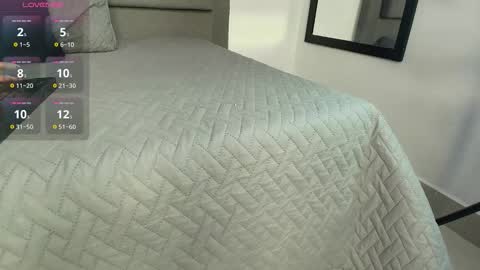 Natalye online show from February 17, 3:38 am