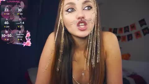 Erika online show from October 31, 5:41 am