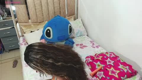 fallonsweett online show from April 4, 4:03 pm