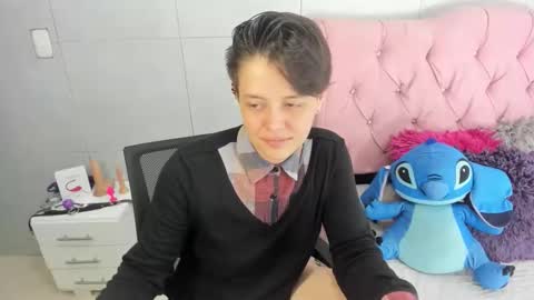 FANNY online show from December 17, 4:03 pm