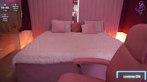 Nellie online show from November 3, 10:33 pm