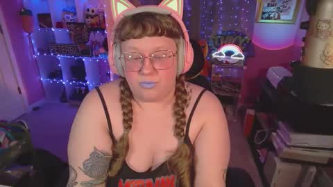 FatVeronica online show from January 31, 7:12 pm