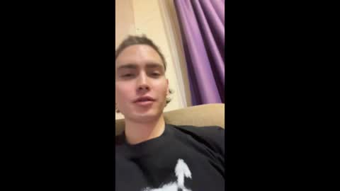 Faust online show from March 1, 8:02 pm