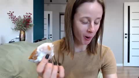 favoriteyour online show from February 10, 11:46 am