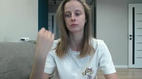 favoriteyour online show from September 28, 12:36 pm