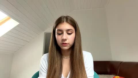 Emily online show from July 12, 1:36 pm
