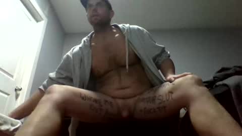 Holes 4 Hotties online show from December 16, 8:31 am