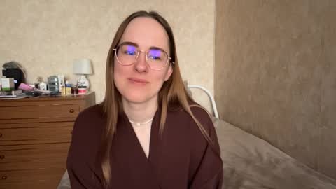 Mary online show from April 8, 8:28 am