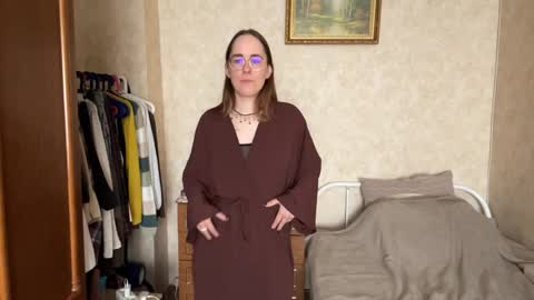 Mary online show from April 7, 7:10 am