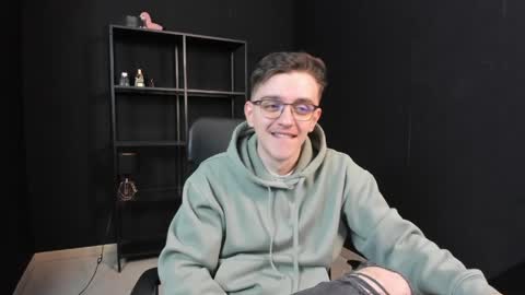 FelixStark online show from May 2, 5:02 am