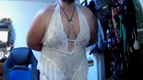 fellowshipmyass online show from November 12, 5:37 pm