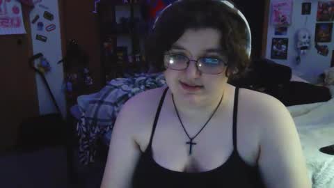 femcelsam online show from April 13, 4:28 am