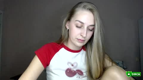 Femke online show from April 19, 8:22 pm