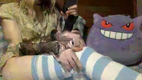 fenn88_ online show from July 19, 4:04 am