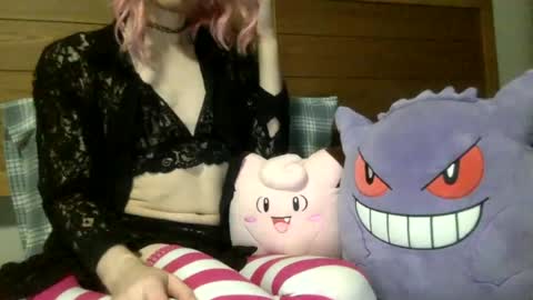 fenn88_ online show from July 22, 3:52 am