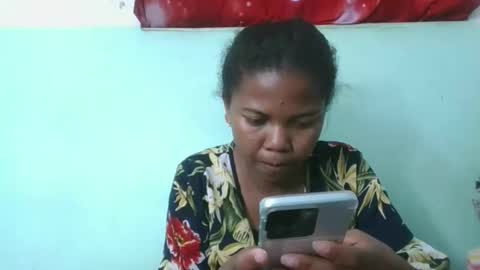 fenou122745 online show from February 5, 5:49 pm