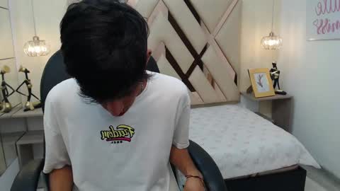 FER PHOENIX online show from February 15, 4:03 am