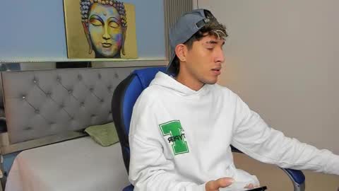 FER PHOENIX online show from March 29, 3:41 am