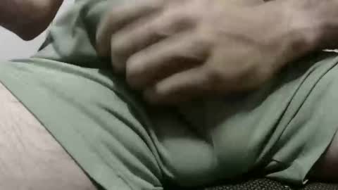 fescarf1991 online show from October 27, 7:08 am