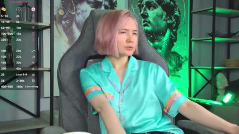 Rey online show from November 3, 4:41 pm