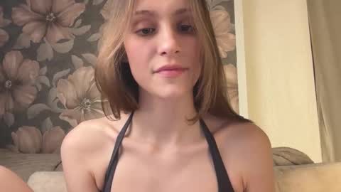 Lisa online show from March 13, 12:08 pm