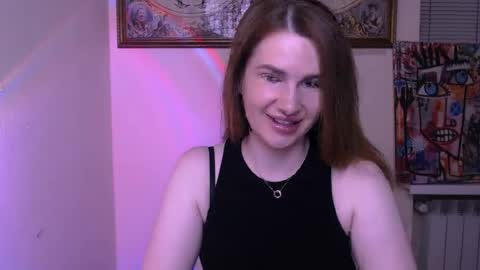Mia online show from July 20, 11:12 am
