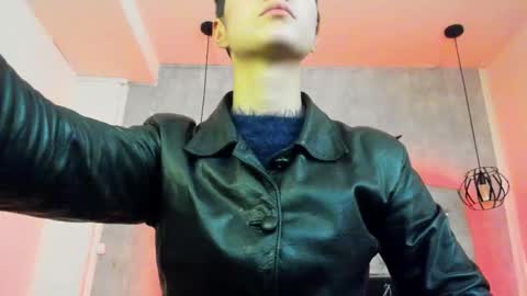   online show from January 18, 7:23 pm