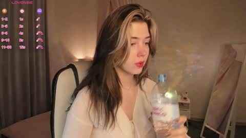 Filla online show from November 7, 3:09 am