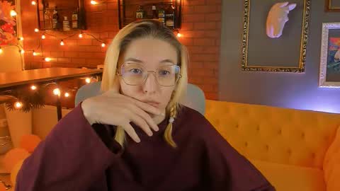 Snapshot of filipinaadams chatting on September 26, 11:02 pm cap and Lana  online show from September 26, 11:02 pm