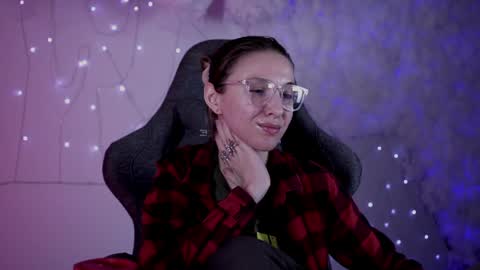 Snapshot of filipinaadams chatting on January 18, 10:49 am cap and Lana  online show from January 18, 10:49 am