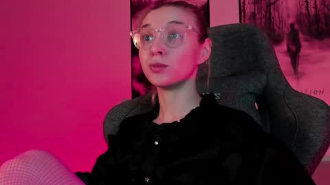 Snapshot of filipinaadams chatting on March 7, 2:15 am cap and Lana  online show from March 7, 2:15 am